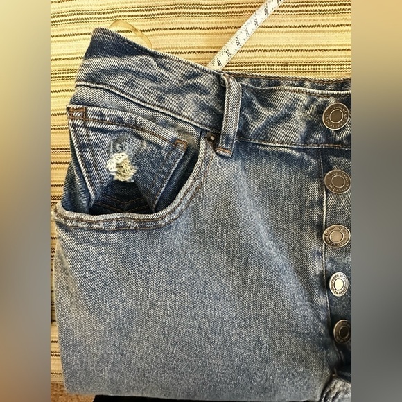 HOUSE Of CB ‘Tate’ Blue Vintage Fit Antique wash high waist jeans. Size S. NWT. - Picture 9 of 11